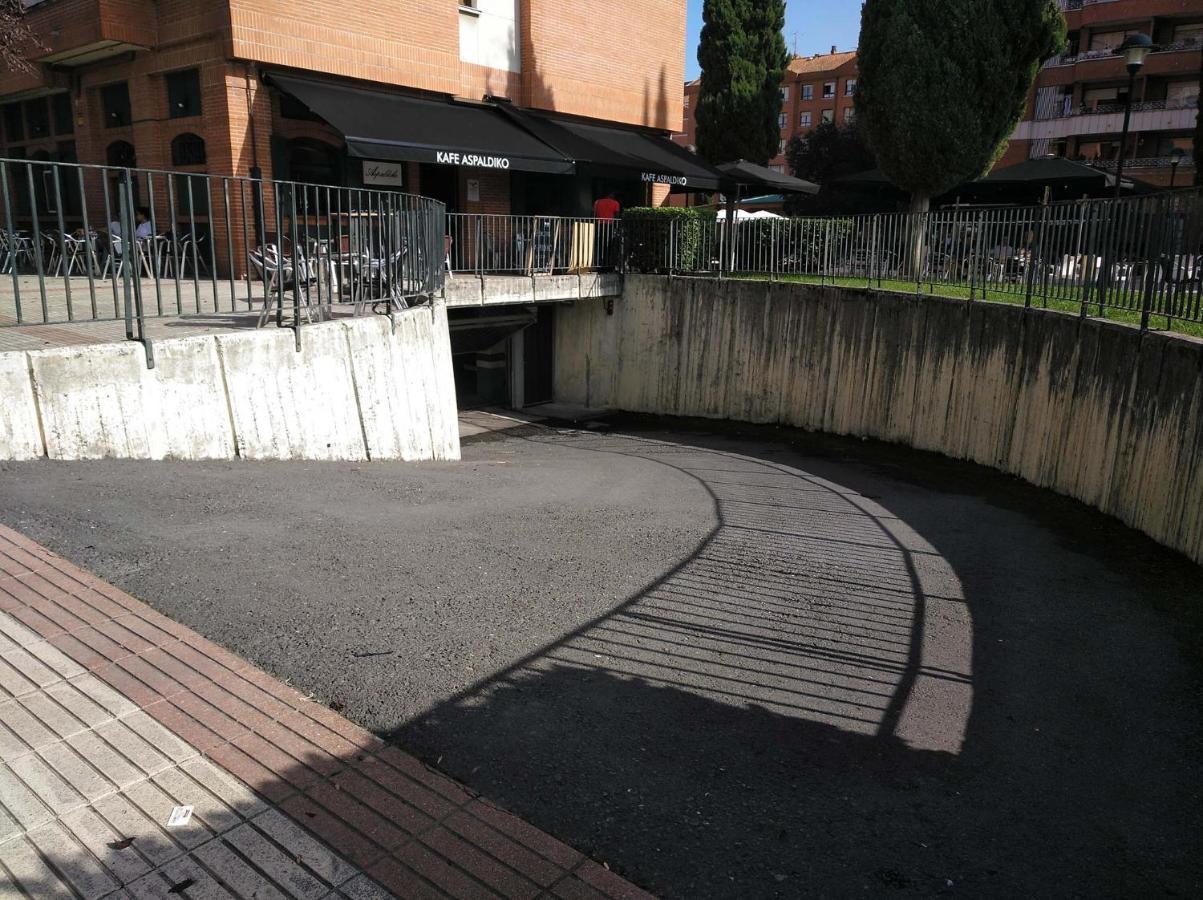 Andramari Tourist Parking& Wifi Apartment Amorebieta-Etxano